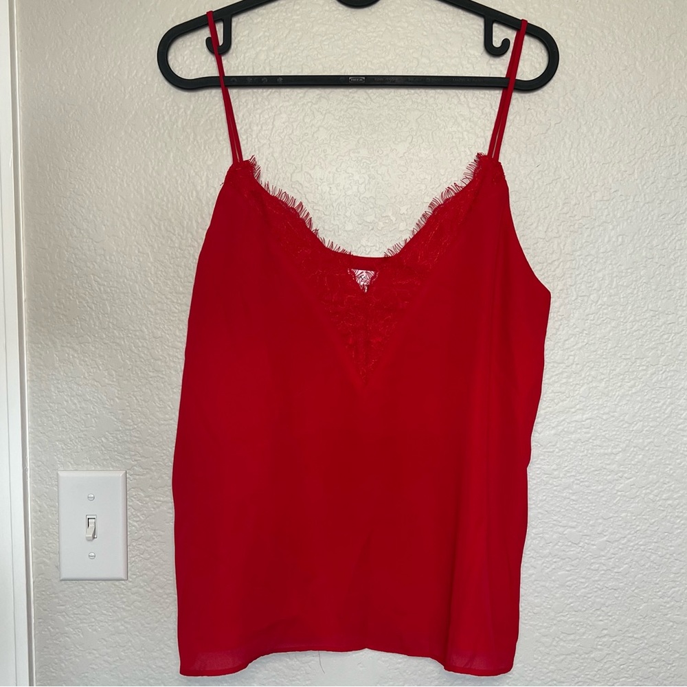 Socialite • lace-trim tank top